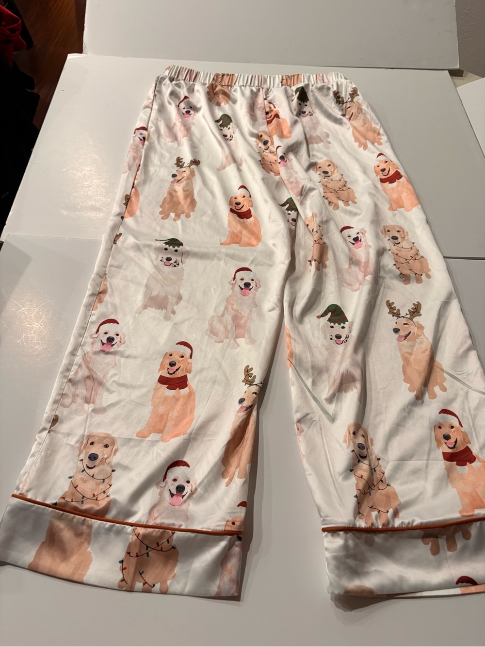 New Women’s White Holiday Dog Golden Retriever Print Pajama Set size XL - Picture 11 of 16